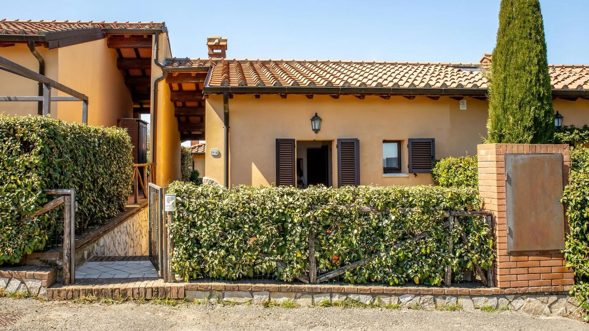 Noi 2 Vacanze - Il Nido Di Gina Contignano Italy
